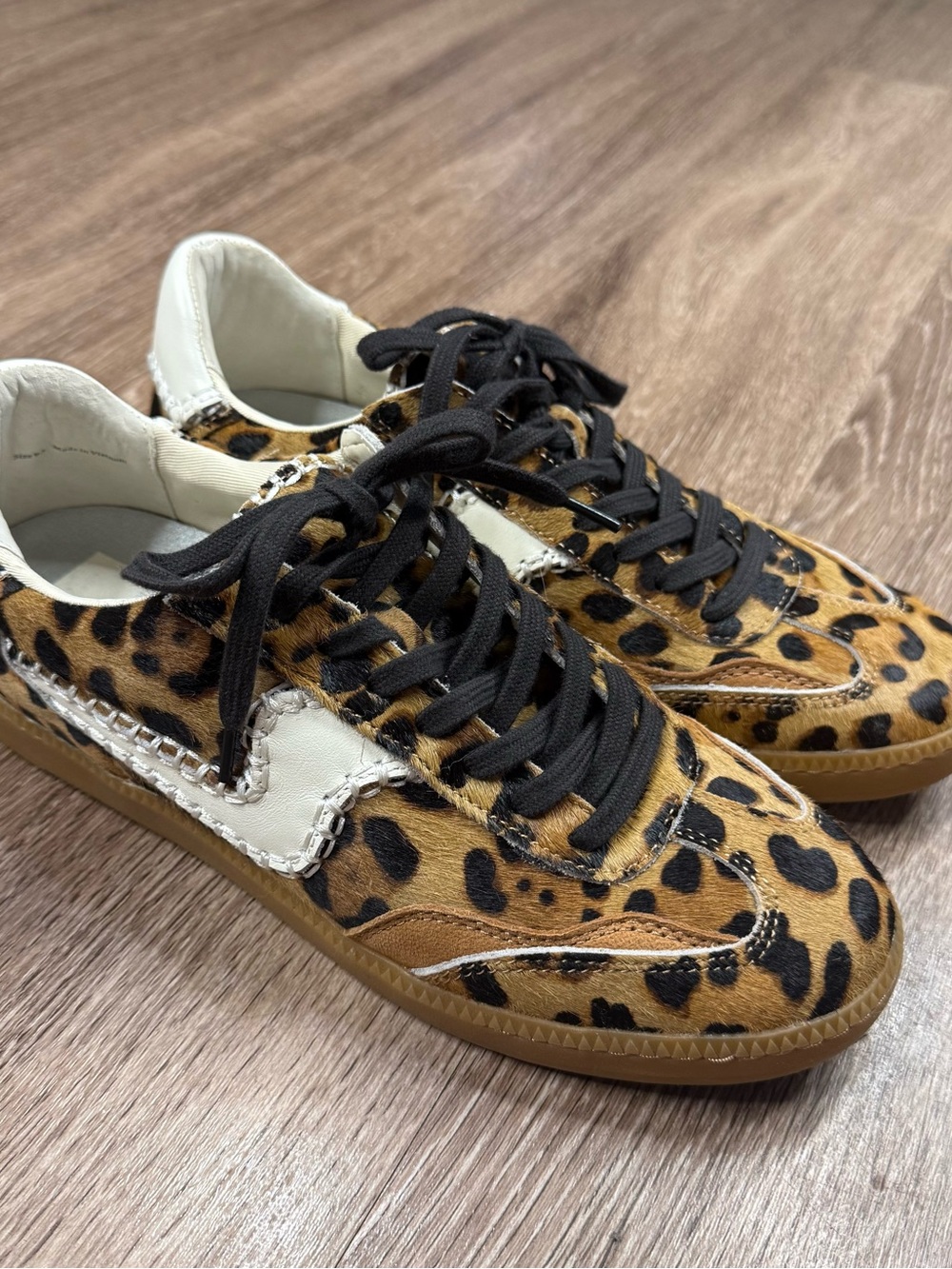 Dolce vita Leopard Print Low-Top Sneakers with Black Laces